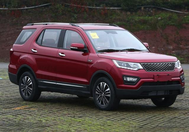 10万出头的7座SUV,就有自动空调+后排出风