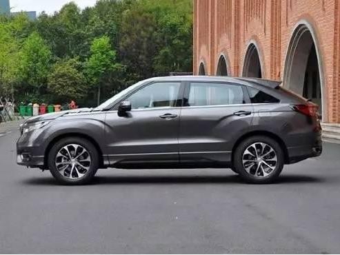 25万无对手，上市就干掉汉兰达，这货真这么强？