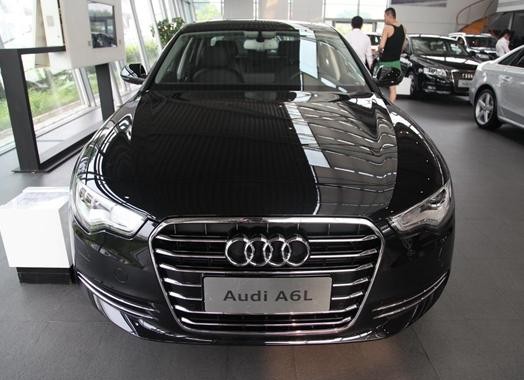 落魄凤凰不如鸡？奥迪A6L跌至与小辈C级同价