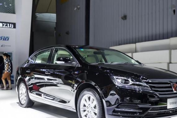 售价16.88万起，全新荣威950重新定义“高级轿车”