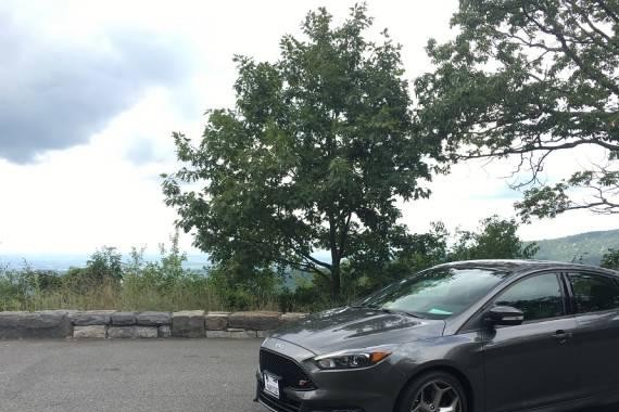 车主聊福克斯 ST，最具性价比的钢炮？