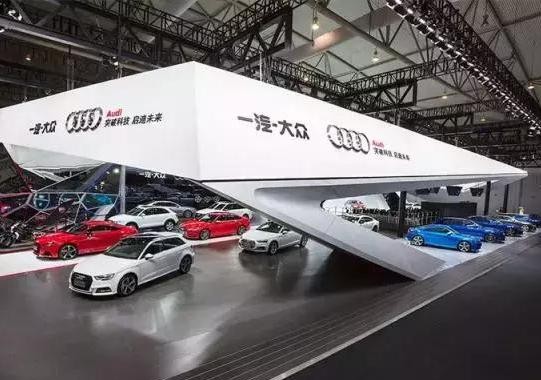 奥迪A6L30周年、A6L e-tron“双剑齐发”