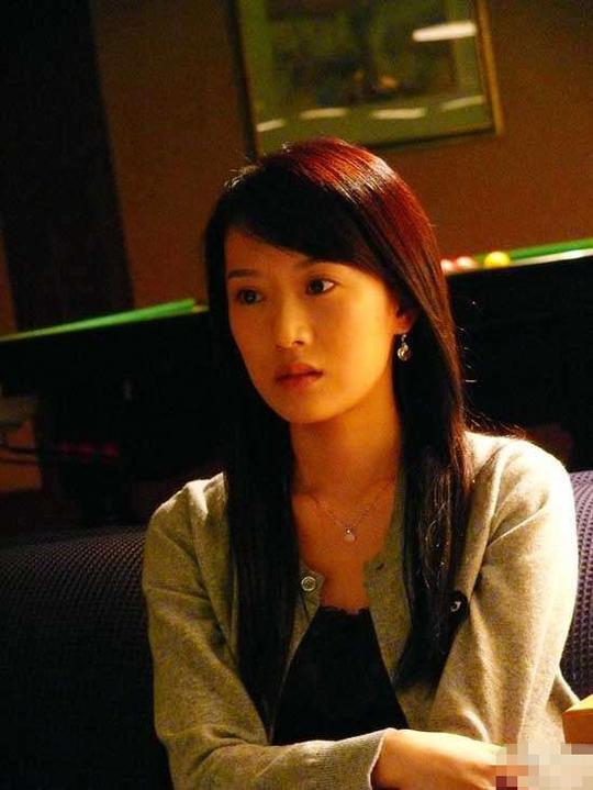 陈道明女儿,因一部剧走红,嫁张艺谋投资人连生二胎