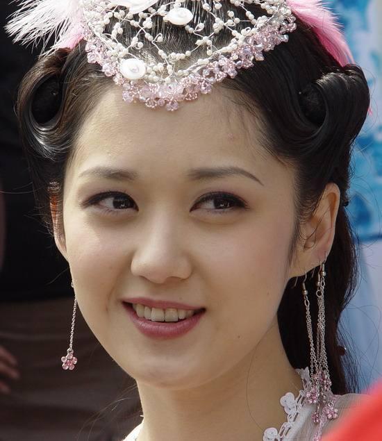 张娜拉因说错话被封杀，如今再来中国，网友不买账