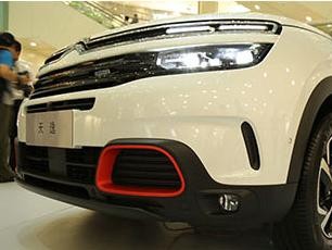 30万的颜值40万的配置，这SUV卖15万比奇骏RAV4强