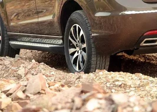 不到十五万拿下这些吃苦耐劳的SUV，什么路都征服