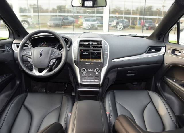 不仅省油而且自带光环!比宝马奥迪更值得买的SUV!