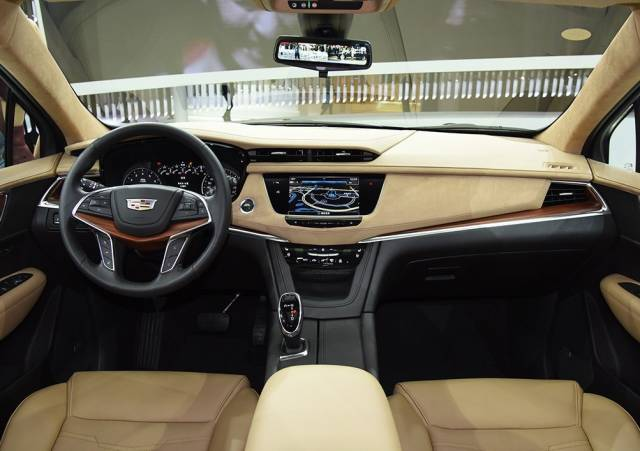 不仅省油而且自带光环!比宝马奥迪更值得买的SUV!