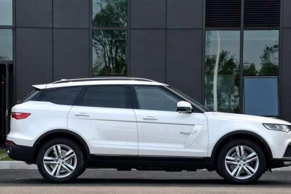 比路虎揽胜霸气, 配置完胜奥迪A6, 售15万,无人反驳