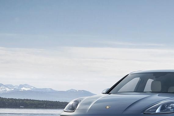 看到这神级SUV/顶级豪车 我捂了捂身上的钱包