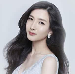 娱乐圈十位名字最好听的女明星,前三名美得不像话 !