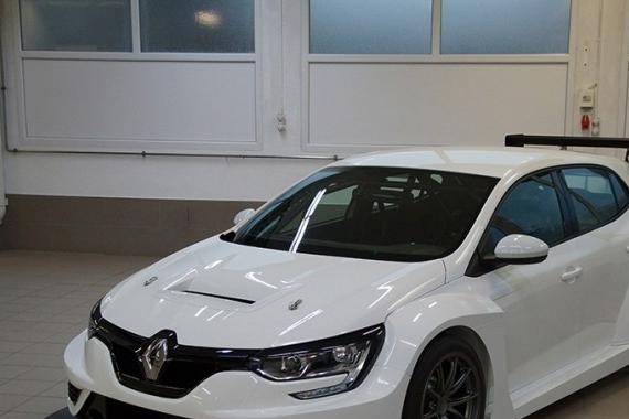 换个赛场怼 梅甘娜与思域TYPE-R在TCR赛事竞争