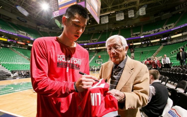 NBA最强亚洲球员前五:易建联被日本名人堂球