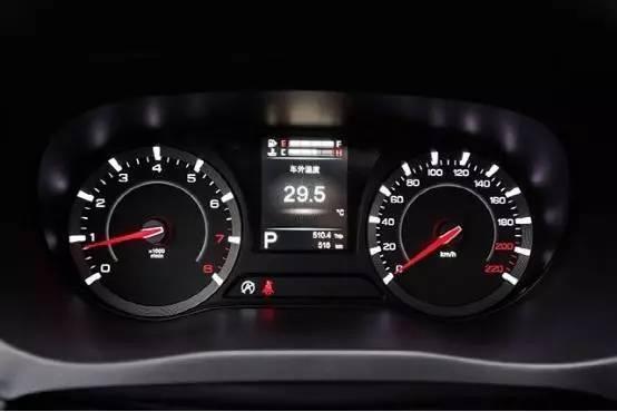 比宝马5系便宜50万,G20指定接待座驾,尺寸超博瑞