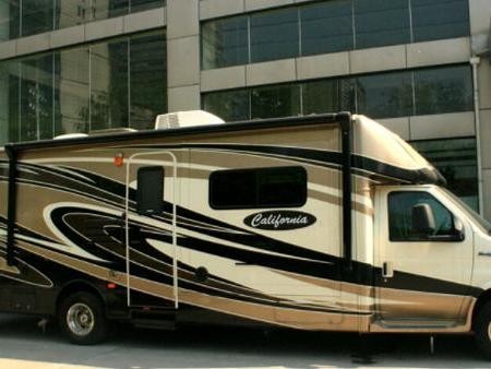 可算的上九五之尊、就连货车都没它霸气