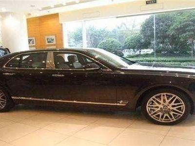 900万的豪车音响不行，一个电话厂商直接派人上门修