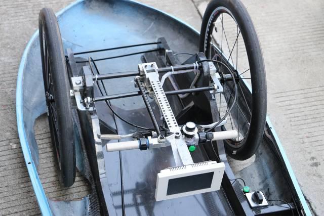 牛气!中国人造出1升油能跑3000多公里的车