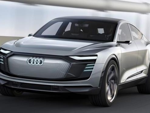 WEY VV5s车顶重压5.2吨测试 连央视都报道了