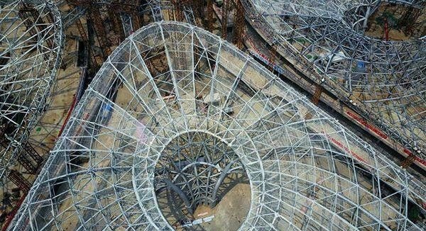 中国建成全球最大的单体机场航站楼，外形霸气十足