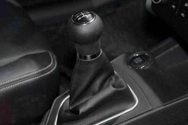 良心国产家轿, 标配一键启动+无钥匙,油耗4毛,