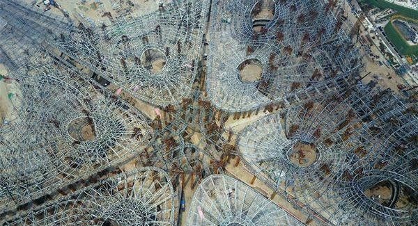 中国建成全球最大的单体机场航站楼，外形霸气十足