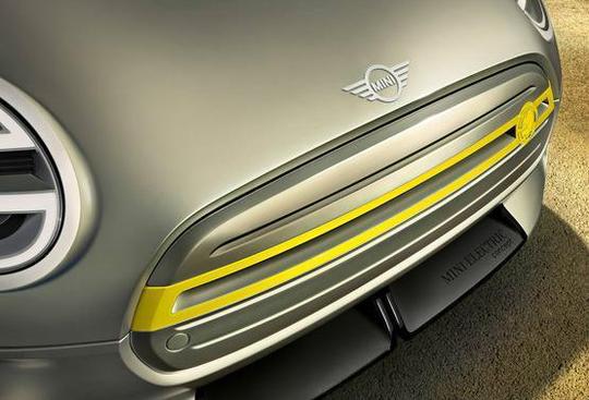Mini纯电动概念车2019年量产,要给老Mini擦屁