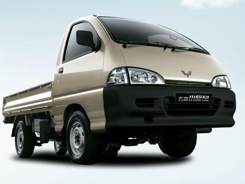 鸥翼门双人座，280马力的五菱神车，谁敢秋名山一战?