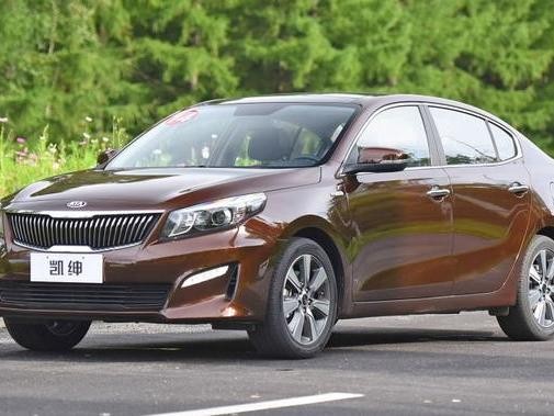 轴距接近2米8，只要12万多，堪称超值中级车