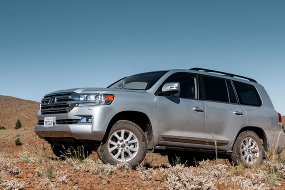 丰田全新兰德酷路泽/C-HR概念车9月亮相