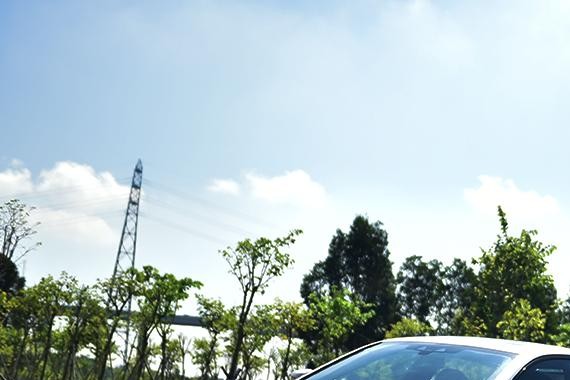 这款新车的换代，真的让奔驰奥迪瑟瑟发抖！真的！