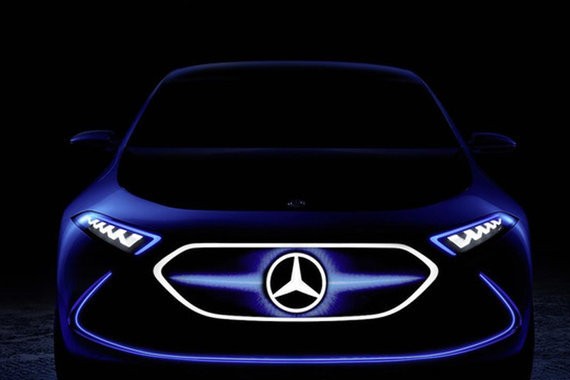 奔驰EQA概念车最新预告图 9月12日亮相