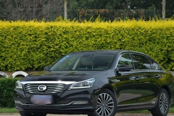 传祺最痛心的车，豪车配置不到15万，销量输卡罗拉