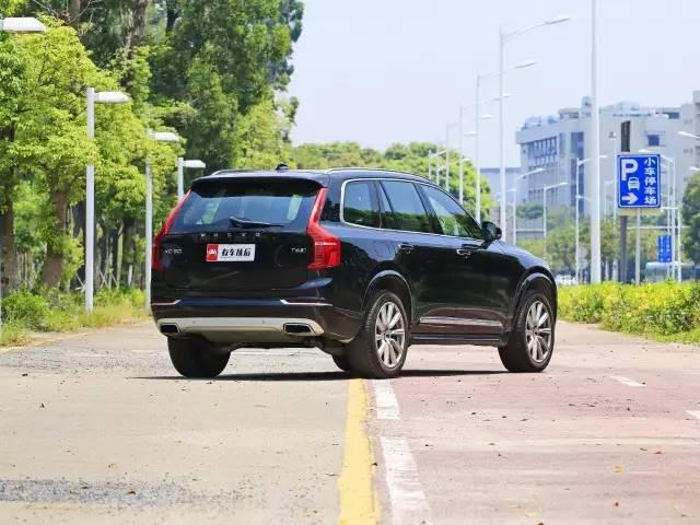 号称地球上最安全的SUV,没想到四驱系统也这么NB