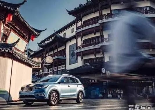 买智能手机系统居然送十几万的车！还带来满满正能量