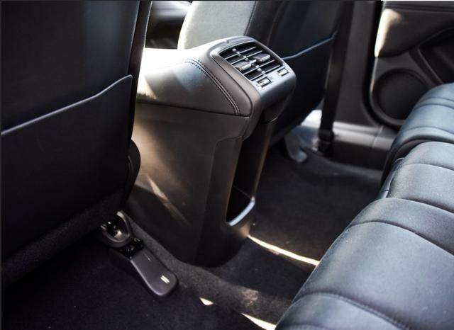 换壳的本田?你以为真的这么简单!看完内饰才知错了