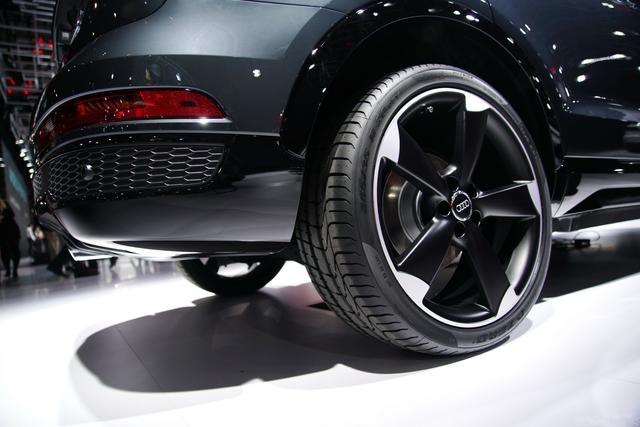 买不起RS就买它,长相大不同,30万让宝马车主羡慕