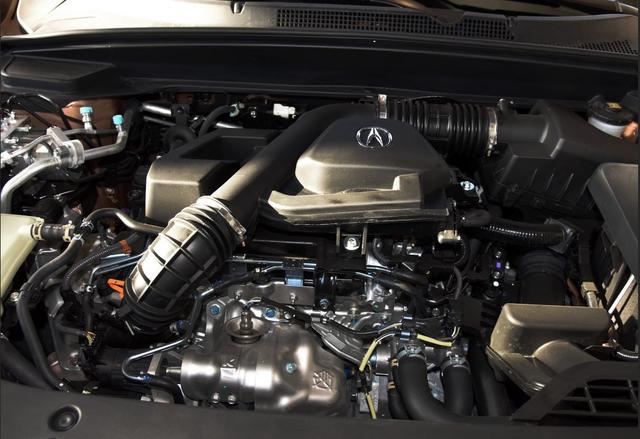 换壳的本田?你以为真的这么简单!看完内饰才知错了