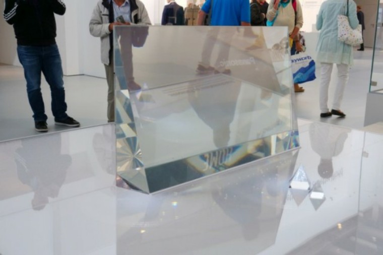 2017德国IFA顺利落幕,松下携全透明电视惊艳亮