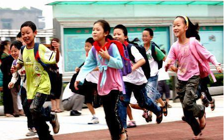 农名工子女入学不再那么难,有了新改革!