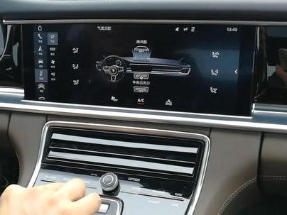 来看看Panamera上一些很轴的黑科技