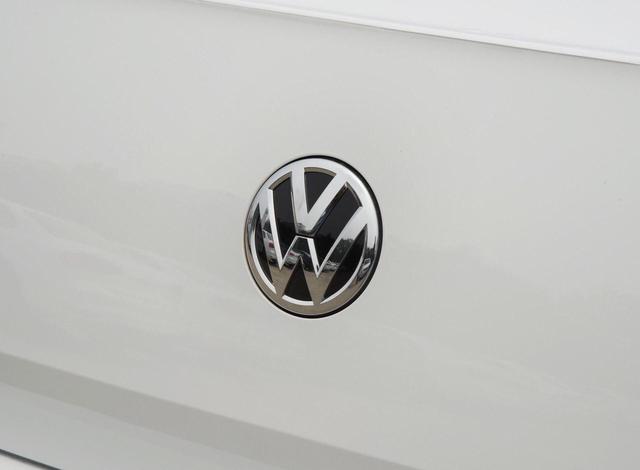 喜欢轿车必须得看这三款!配置颜值性价比,全部最高