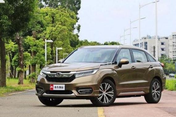 用料最NB的日系SUV，其乘坐空间也是同级最大！