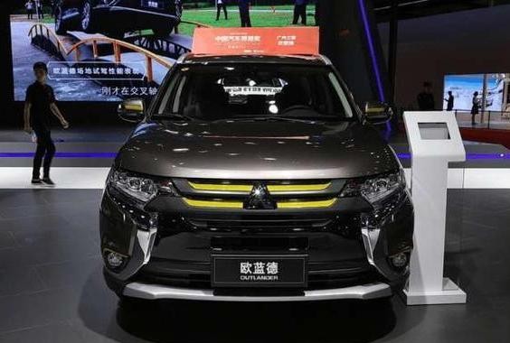 15万元买到合资大七座四驱SUV，太值了