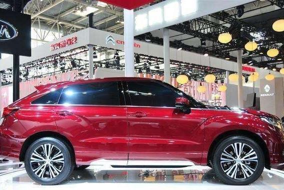 2.0T配9AT, 车长4米8配全景天窗, 全新SUV来了