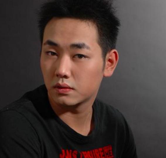 时隔25年《小龙人》主演现状，配角火了，主角匿迹了