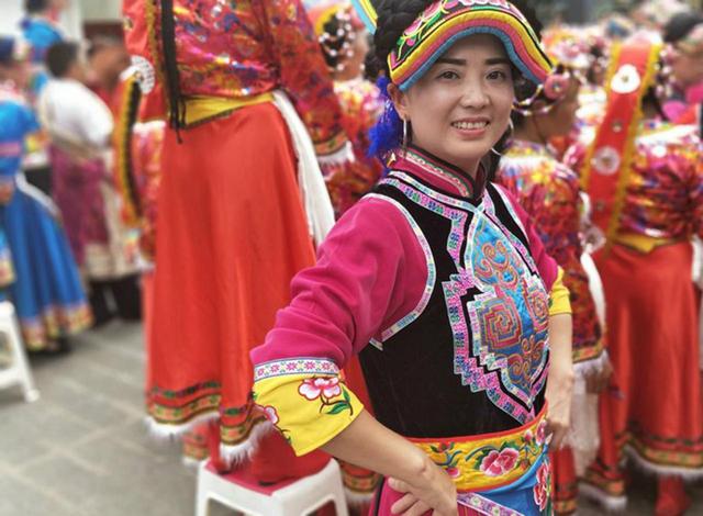 丝绸之路自驾三人行首站—追思汶川品锅庄民俗