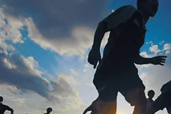 这款欧系精品小车刚上市，就全面秒杀合资标杆！