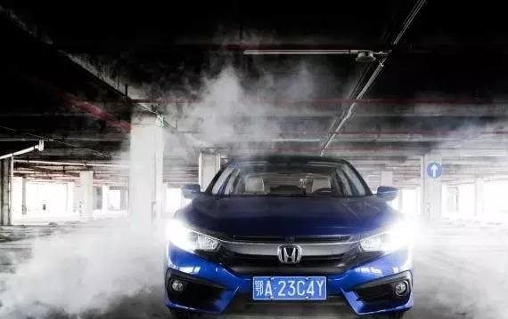 半斤和八两之间差了不止一缸的距离 | 试驾思域1.0T