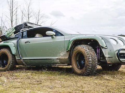 土豪儿子将300万的欧陆GT改成越野车，实力坑爹！