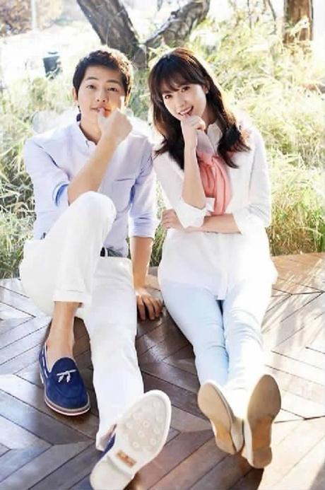 宋仲基宋慧乔拍婚纱照 前任玄彬后悔分手